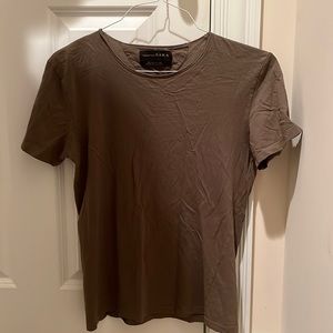 Army green cotton Zara tee